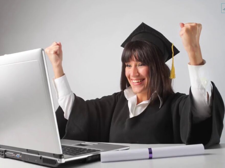 cursos de grado en línea gratuitos con certificados para estudiantes internacionales