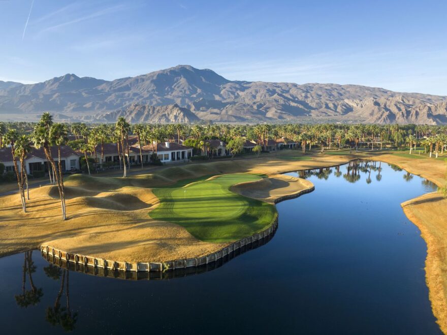 PGA West privātā kluba ēka un golfa laukumi