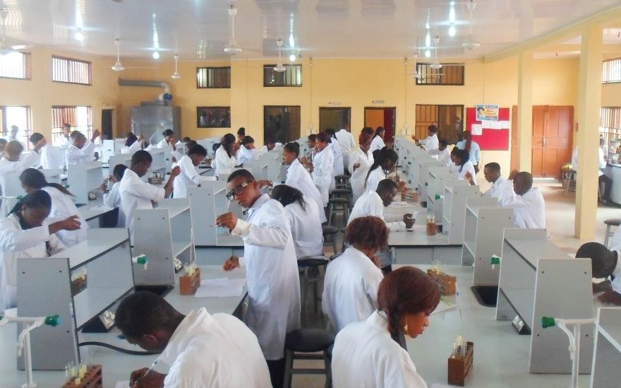 A legjobb orvosi iskolák Nigériában